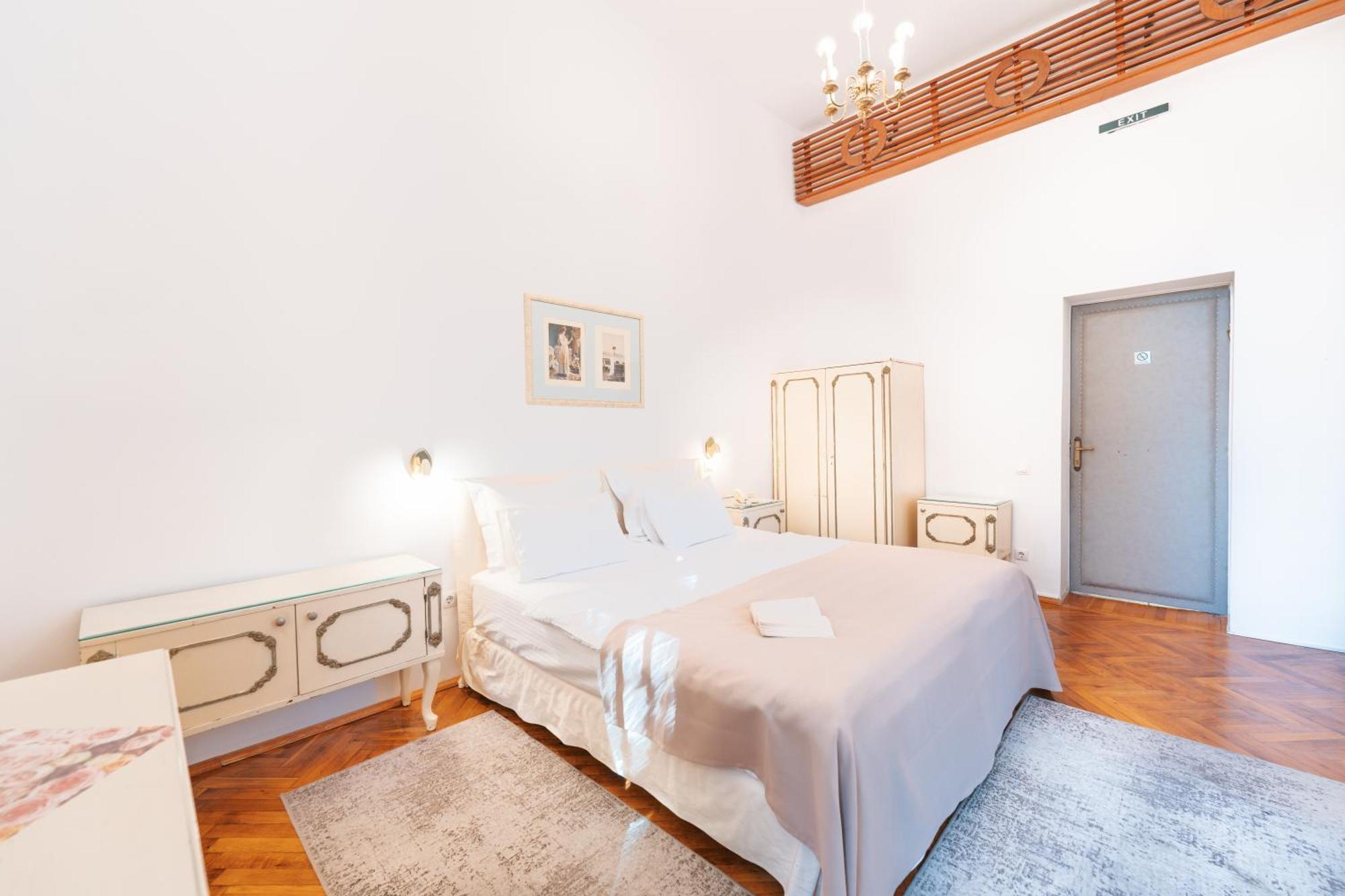 Vila Camelia Sinaia Esterno foto