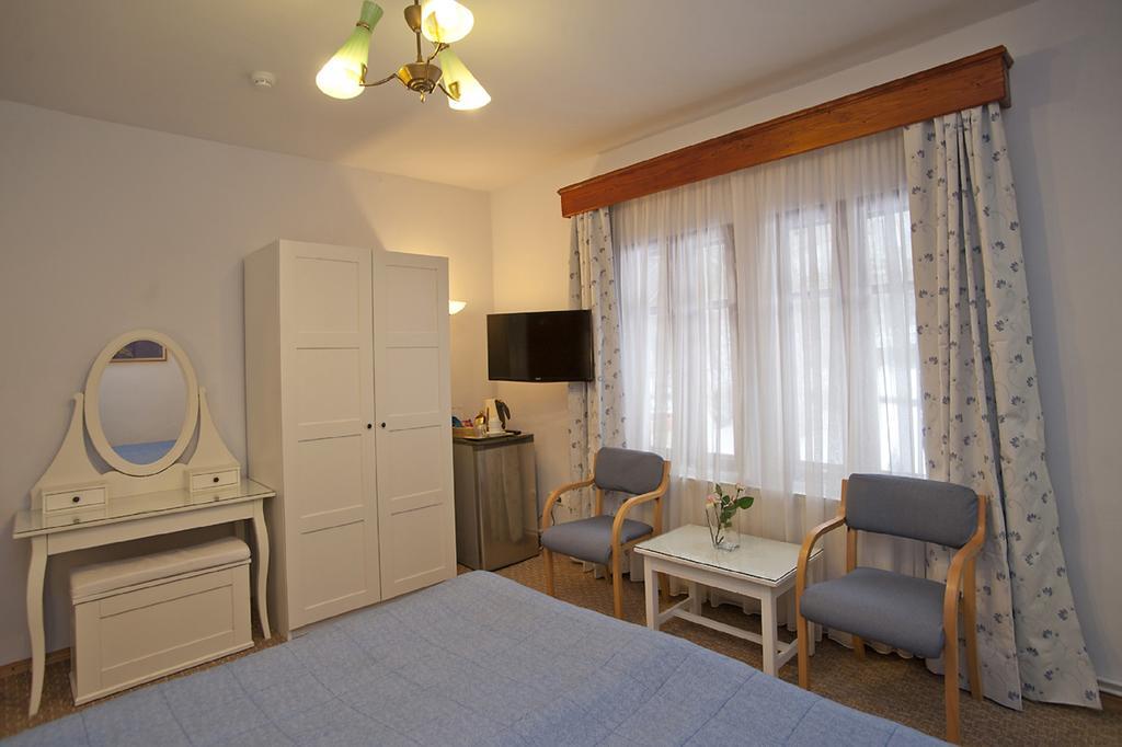 Vila Camelia Sinaia Esterno foto